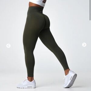 NVGTN leggings in olive. Size M.